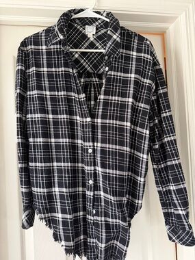 Blue Rain Black and White Plaid Button-Down Shirt